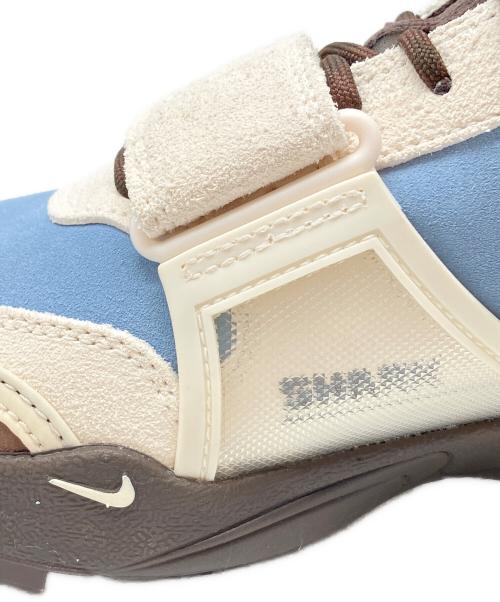 NIKE（ナイキ）NIKE (ナイキ) Travis Scott × Nike Zoom Field Jaxx ブラウン×アイボリー サイズ:28㎝ 未使用品の古着・服飾アイテム