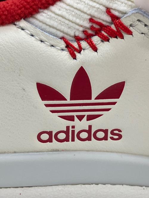 adidas（アディダス）adidas (アディダス) Home Alone × adidas Forum Low ベージュ×レッド サイズ:27.5㎝の古着・服飾アイテム