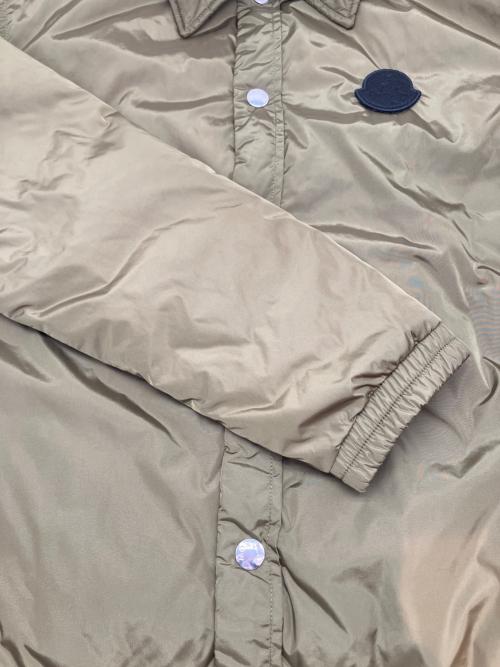 MONCLER（モンクレール）MONCLER (モンクレール) ダウンジャケット　MATTHIEU GIUBBOTTO オリーブの古着・服飾アイテム