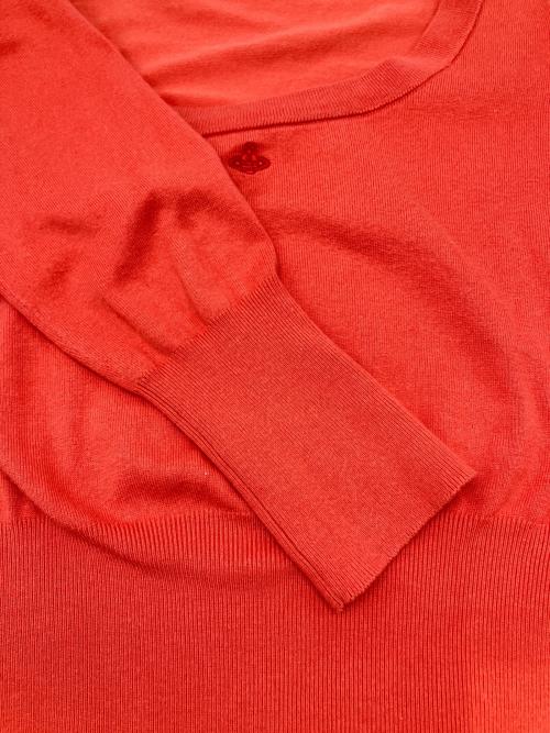 Vivienne Westwood RED LABEL（ヴィヴィアンウエストウッドレッドレーベル）Vivienne Westwood RED LABEL (ヴィヴィアンウエストウッドレッドレーベル) 薄手ニット レッド サイズ:2の古着・服飾アイテム