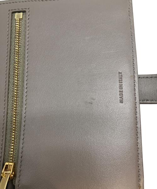 CELINE（セリーヌ）CELINE (セリーヌ) ミディアムストラップウォレット グレーの古着・服飾アイテム
