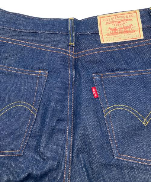 LEVI'S VINTAGE CLOTHING（リーバイス ビンテージ クロージング）LEVI'S VINTAGE CLOTHING (リーバイス ビンテージ クロージング) 701復刻デニムパンツ インディゴ サイズ:W27×L34の古着・服飾アイテム