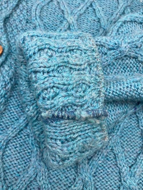 Carraig Donn（キャレイグ ドン）Carraig Donn (キャレイグ ドン) 厚手カーディガン　90's　メリノウール スカイブルー サイズ:XLの古着・服飾アイテム