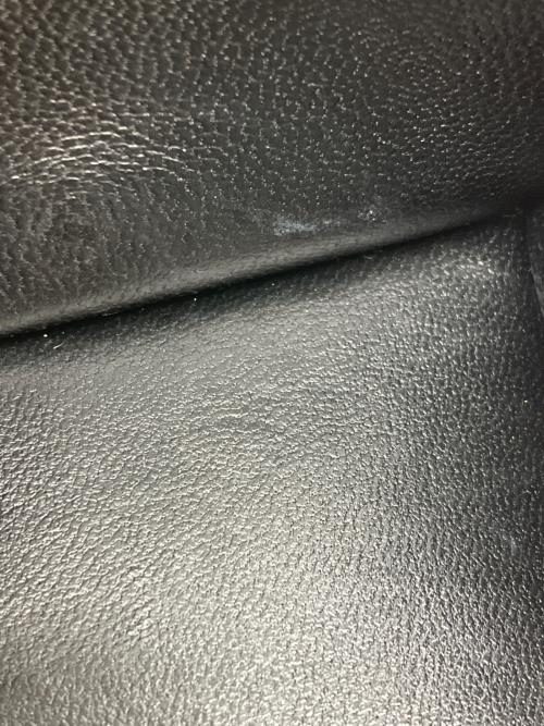 Saint Laurent Paris（サンローランパリ）Saint Laurent Paris (サンローランパリ) モノグラム マルチフォールドウォレット ブラックの古着・服飾アイテム
