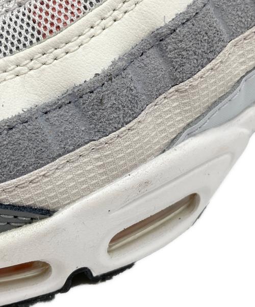 NIKE（ナイキ）NIKE (ナイキ) Nike Air Max 95 グレー×ホワイト サイズ:27cmの古着・服飾アイテム