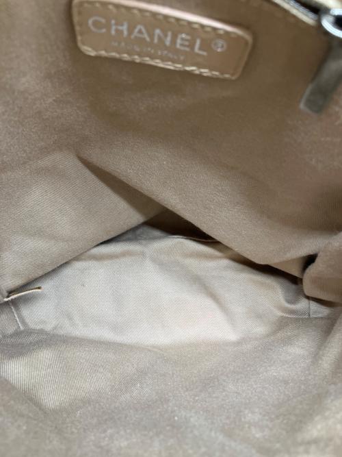 CHANEL（シャネル）CHANEL (シャネル) ダイヤステッチチェーンショルダーバッグ ブラウンの古着・服飾アイテム
