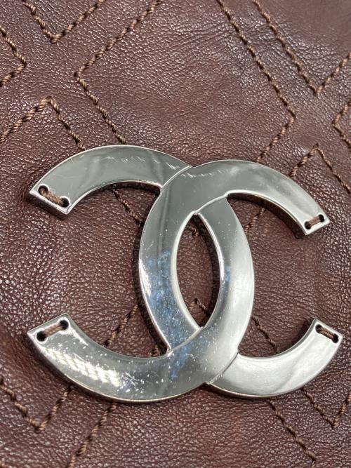 CHANEL（シャネル）CHANEL (シャネル) ダイヤステッチチェーンショルダーバッグ ブラウンの古着・服飾アイテム
