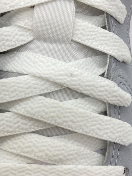 NIKE（ナイキ）NIKE (ナイキ) WMNS Air Jordan 1 Low ホワイト×グレー サイズ:26.5cmの古着・服飾アイテム