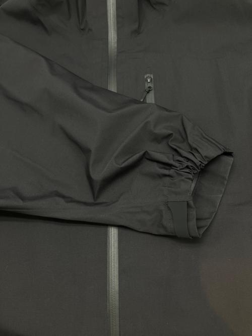 UNIQLO（ユニクロ）UNIQLO (ユニクロ) theory (セオリー) ブロックテックコート ブラック サイズ:Lの古着・服飾アイテム