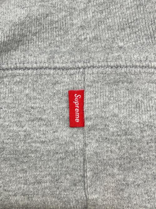 SUPREME（シュプリーム）SUPREME (シュプリーム) Logo Hooded Sweatshirt　18AW グレー サイズ:Sの古着・服飾アイテム