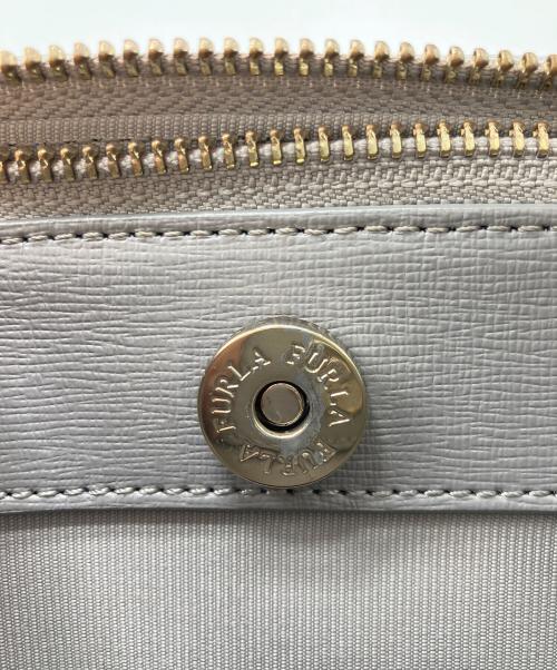 FURLA（フルラ）FURLA (フルラ) チェーンショルダーバッグ シルバーの古着・服飾アイテム