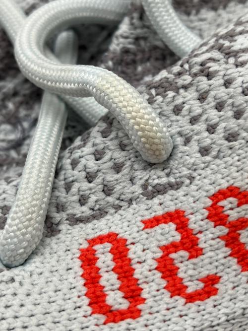 adidas（アディダス）adidas (アディダス) KANYE WEST (カニエ・ウェスト) YEEZY BOOST 350 V2 グレー サイズ:26cmの古着・服飾アイテム