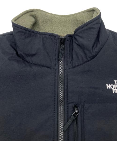 THE NORTH FACE（ザ ノース フェイス）THE NORTH FACE (ザ ノース フェイス) デナリジャケット グリーン×ブラック サイズ:Ｍの古着・服飾アイテム