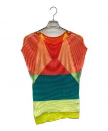 ISSEY MIYAKE（イッセイミヤケ）の古着「ノースリーブカットソー」｜レッド×グリーン