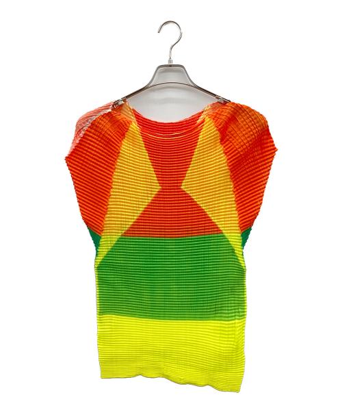 ISSEY MIYAKE（イッセイミヤケ）ISSEY MIYAKE (イッセイミヤケ) ノースリーブカットソー レッド×グリーン サイズ:2の古着・服飾アイテム
