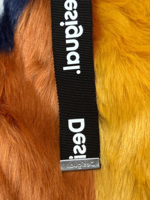 Desigual（デシグアル）Desigual (デシグアル) Oversize plush jacket（オーバーサイズ・プラッシュ・ジャケット） マルチカラー サイズ:Ｍの古着・服飾アイテム