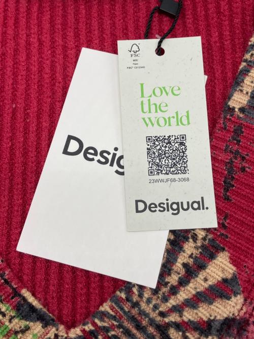Desigual（デシグアル）Desigual (デシグアル) 厚手ニット　2023年モデル レッド サイズ:Ｍの古着・服飾アイテム