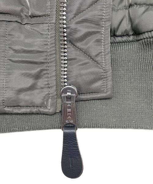 ALPHA（アルファ）ALPHA (アルファ) MA-1ジャケット オリーフ×グレー サイズ:Ｍの古着・服飾アイテム