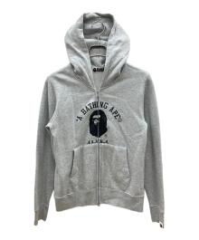 A BATHING APE（アベイシングエイプ）の古着「ジップパーカー」｜グレー