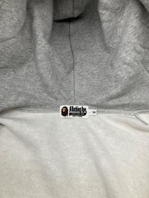 A BATHING APE（アベイシングエイプ）A BATHING APE (アベイシングエイプ) ジップパーカー グレー サイズ:Sの古着・服飾アイテム