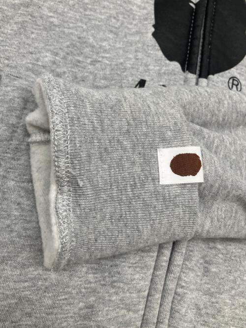 A BATHING APE（アベイシングエイプ）A BATHING APE (アベイシングエイプ) ジップパーカー グレー サイズ:Sの古着・服飾アイテム
