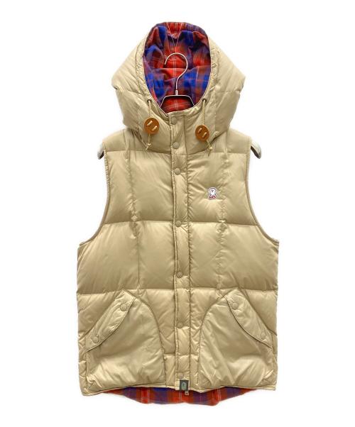 A BATHING APE（アベイシングエイプ）A BATHING APE (アベイシングエイプ) ダウンベスト ベージュ サイズ:Sの古着・服飾アイテム