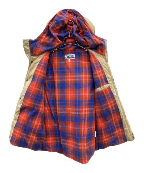 A BATHING APE（アベイシングエイプ）A BATHING APE (アベイシングエイプ) ダウンベスト ベージュ サイズ:Sの古着・服飾アイテム
