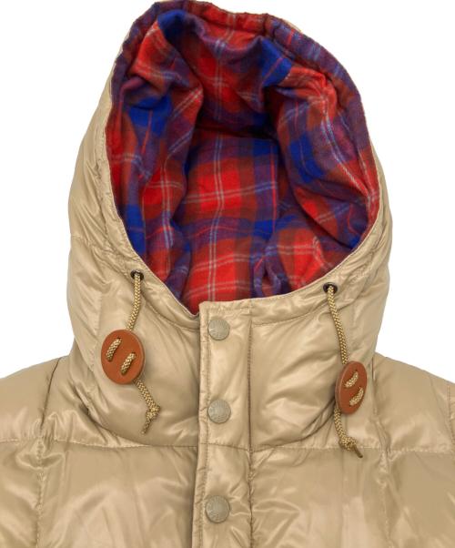 A BATHING APE（アベイシングエイプ）A BATHING APE (アベイシングエイプ) ダウンベスト ベージュ サイズ:Sの古着・服飾アイテム
