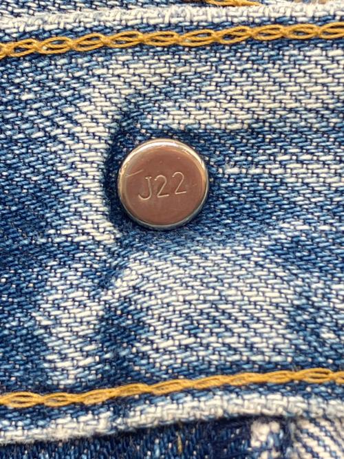 LEVI'S（リーバイス）LEVI'S (リーバイス) 701XXシンチバックセルビッチデニムパンツ ボタン裏J22 赤耳 BIG E インディゴ サイズ:W30の古着・服飾アイテム