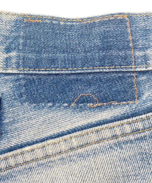 LEVI'S（リーバイス）LEVI'S (リーバイス) 701XXシンチバックセルビッチデニムパンツ ボタン裏J22 赤耳 BIG E インディゴ サイズ:W30の古着・服飾アイテム