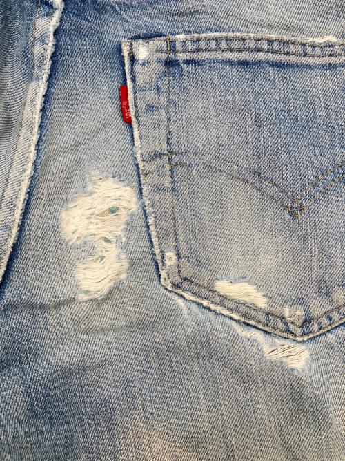 LEVI'S（リーバイス）LEVI'S (リーバイス) 701XXシンチバックセルビッチデニムパンツ ボタン裏J22 赤耳 BIG E インディゴ サイズ:W30の古着・服飾アイテム