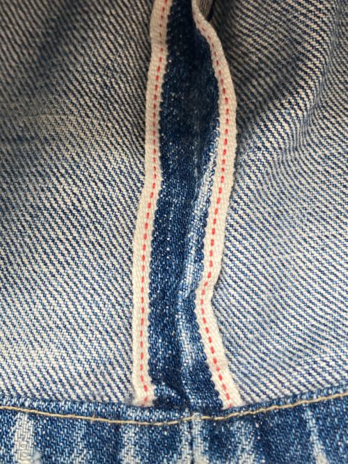 LEVI'S（リーバイス）LEVI'S (リーバイス) 701XXシンチバックセルビッチデニムパンツ ボタン裏J22 赤耳 BIG E インディゴ サイズ:W30の古着・服飾アイテム