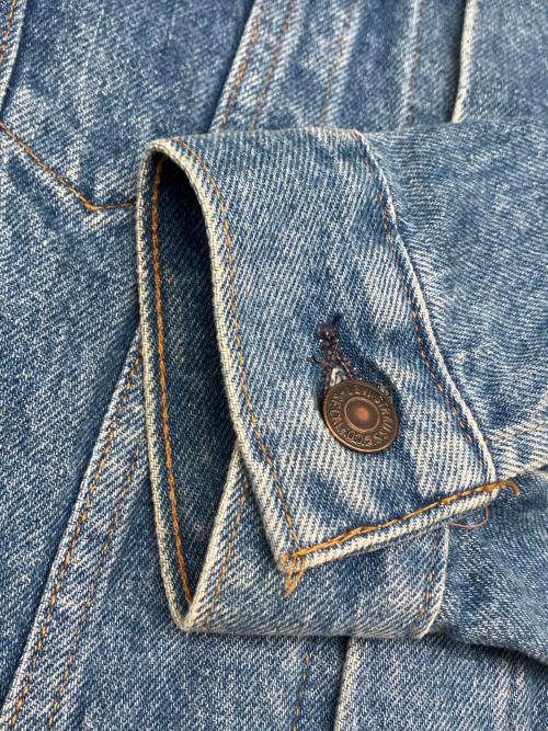 LEVI'S（リーバイス）LEVI'S (リーバイス) デニムジャケット スカイブルー サイズ:42の古着・服飾アイテム