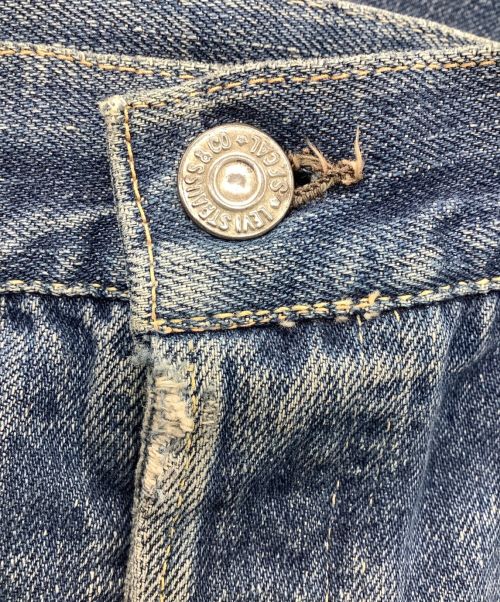 LEVI'S（リーバイス）LEVI'S (リーバイス) ヴィンテージデニム インディゴ サイズ:81cm(w32)の古着・服飾アイテム