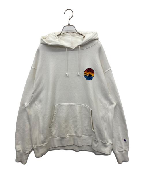 Champion REVERSE WEAVE（チャンピオン リバース ウィーブ）Champion REVERSE WEAVE (チャンピオン リバース ウィーブ) プルオーバーパーカー ホワイト サイズ:XLの古着・服飾アイテム
