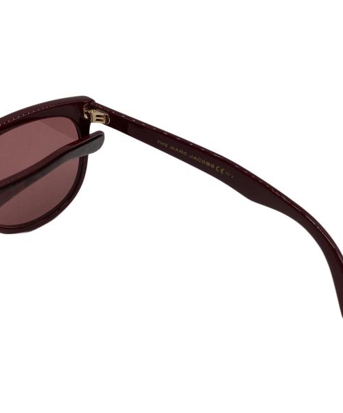 MARC JACOBS（マークジェイコブズ）MARC JACOBS (マーク ジェイコブス) サングラス バーガンディーの古着・服飾アイテム