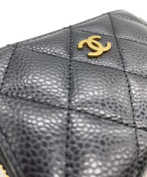CHANEL（シャネル）CHANEL (シャネル) コンパクトウォレット ブラックの古着・服飾アイテム