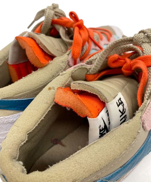 NIKE（ナイキ）NIKE (ナイキ) sacai (サカイ) スニーカー ベージュ×オレンジ サイズ:27.5cmの古着・服飾アイテム