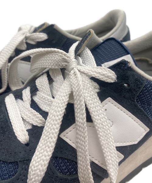 NEW BALANCE（ニューバランス）NEW BALANCE (ニューバランス) スニーカー ネイビー×ホワイト サイズ:25.5cmの古着・服飾アイテム
