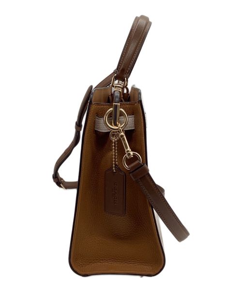 COACH（コーチ）COACH (コーチ) 2WAYバッグ アイボリーの古着・服飾アイテム