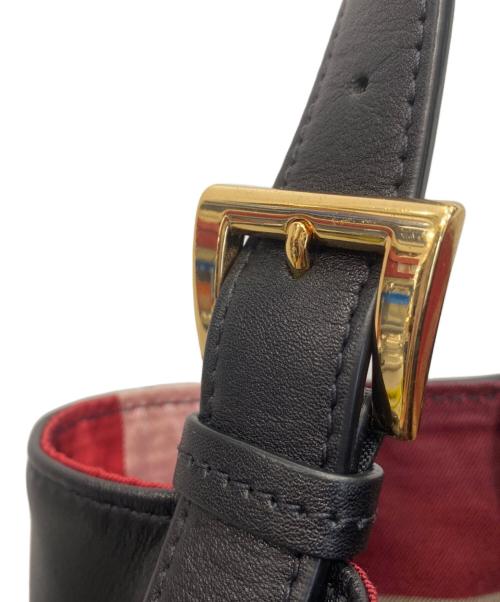 BLUE LABEL CRESTBRIDGE（ブルーレーベルクレストブリッジ）BLUE LABEL CRESTBRIDGE (ブルーレーベルクレストブリッジ) レザーショルダーバッグ ブラックの古着・服飾アイテム