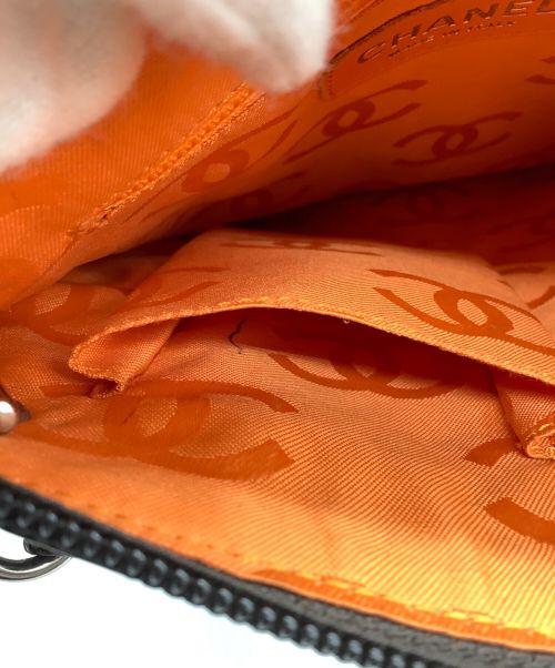 CHANEL（シャネル）CHANEL (シャネル) ショルダーバッグ ブラウンの古着・服飾アイテム