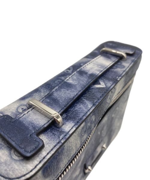 Christian Louboutin（クリスチャン・ルブタン）Christian Louboutin (クリスチャン・ルブタン) ショルダーバッグの古着・服飾アイテム