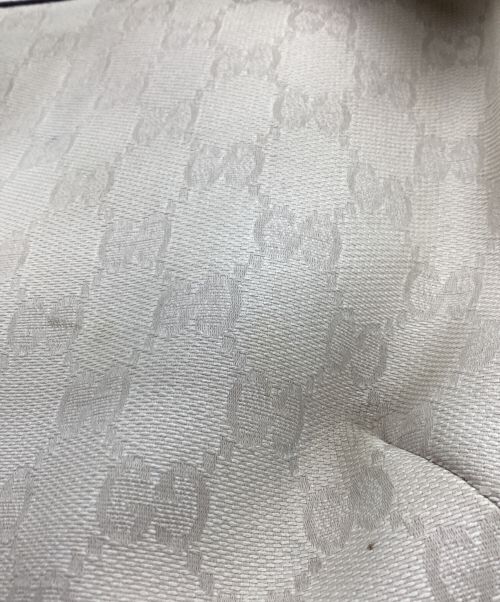 GUCCI（グッチ）GUCCI (グッチ) ショルダーバッグ アイボリーの古着・服飾アイテム