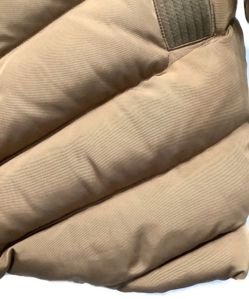 muller of yoshiokubo（ミュラーオブヨシオクボ）muller of yoshiokubo (ミュラーオブヨシオクボ) ダウンコート ブラウン サイズ:38の古着・服飾アイテム