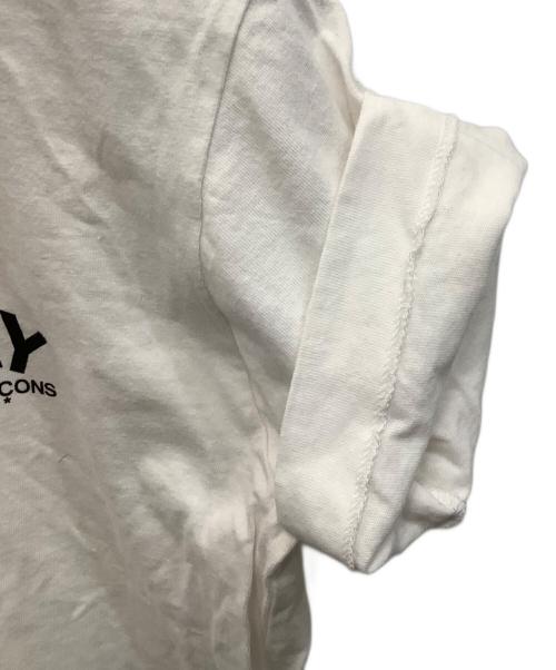 PLAY COMME des GARCONS（プレイコムデギャルソン）PLAY COMME des GARCONS (プレイ コムデギャルソン) Tシャツ ホワイト サイズ:Ｌの古着・服飾アイテム