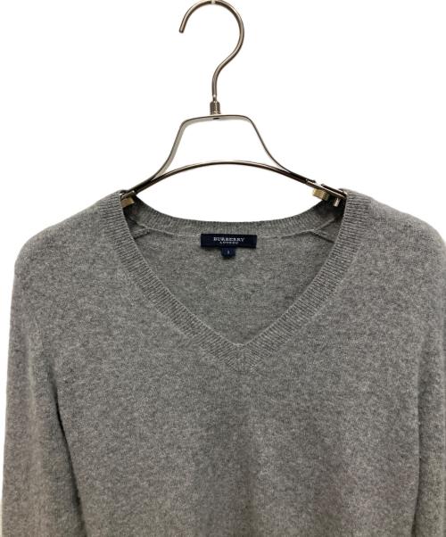 BURBERRY LONDON（バーバリーロンドン）BURBERRY LONDON (バーバリーロンドン) カシミヤニット グレー サイズ:1の古着・服飾アイテム