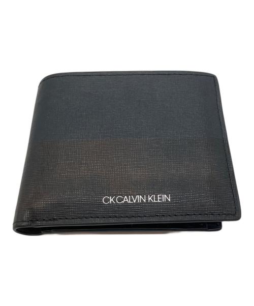 ck Calvin Klein（シーケーカルバンクライン）ck Calvin Klein (シーケーカルバンクライン) Milo 2つ折り財布 ブラック×グレーの古着・服飾アイテム