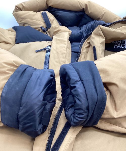THE NORTH FACE（ザ ノース フェイス）THE NORTH FACE (ザ ノース フェイス) バルトロライトジャケット ブラウン×ブラック サイズ:ＸＳの古着・服飾アイテム
