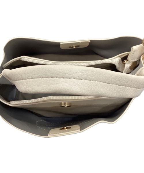 M'S GRACY（エムズグレイシー）M'S GRACY (エムズグレイシー) カメリアパンチングバッグ ベージュの古着・服飾アイテム